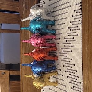 Victoria's Secret Pink dogs